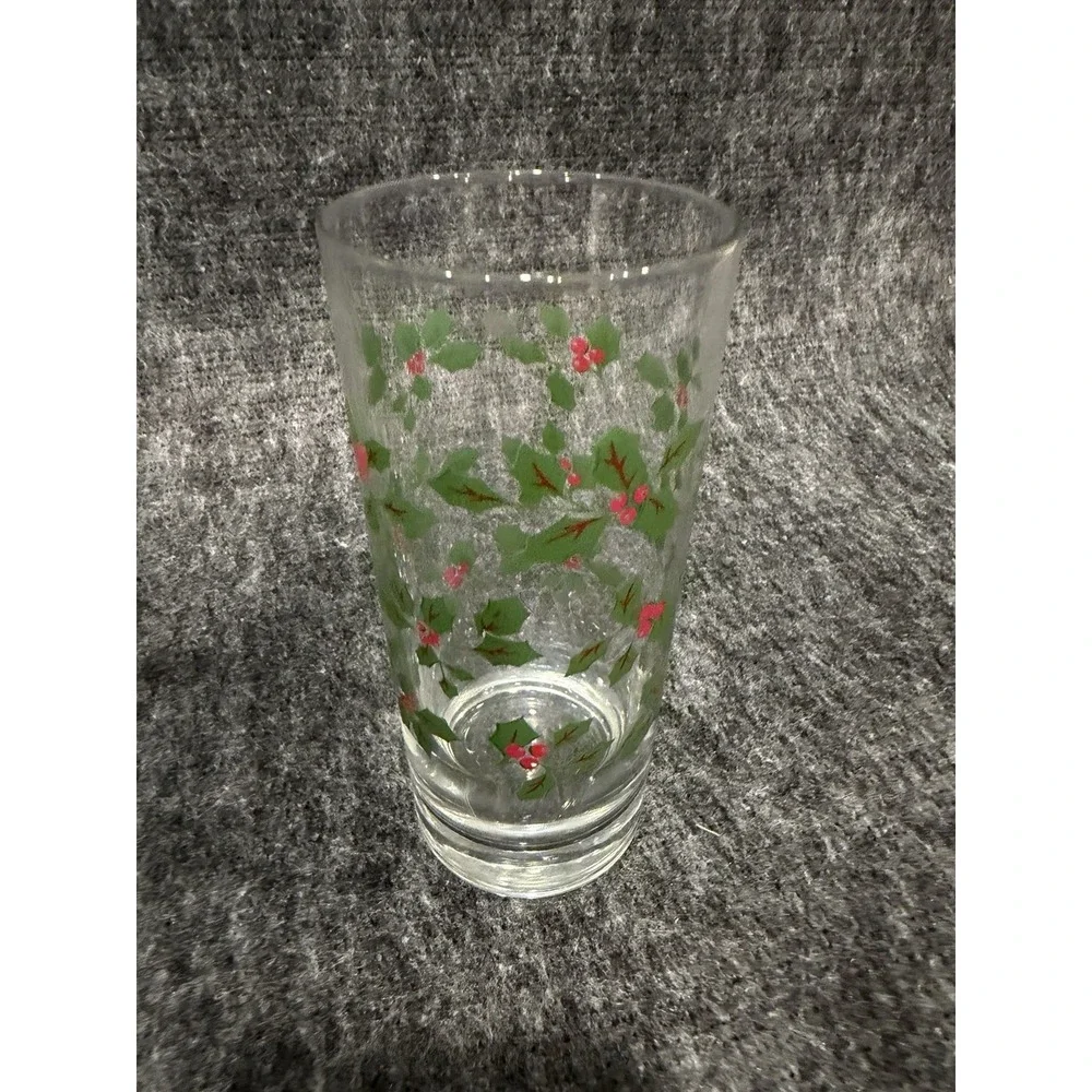 Set Of 9 Vintage Christmas Xmas Holly Berries Tall Tumbler Drinking Glasses 6.5